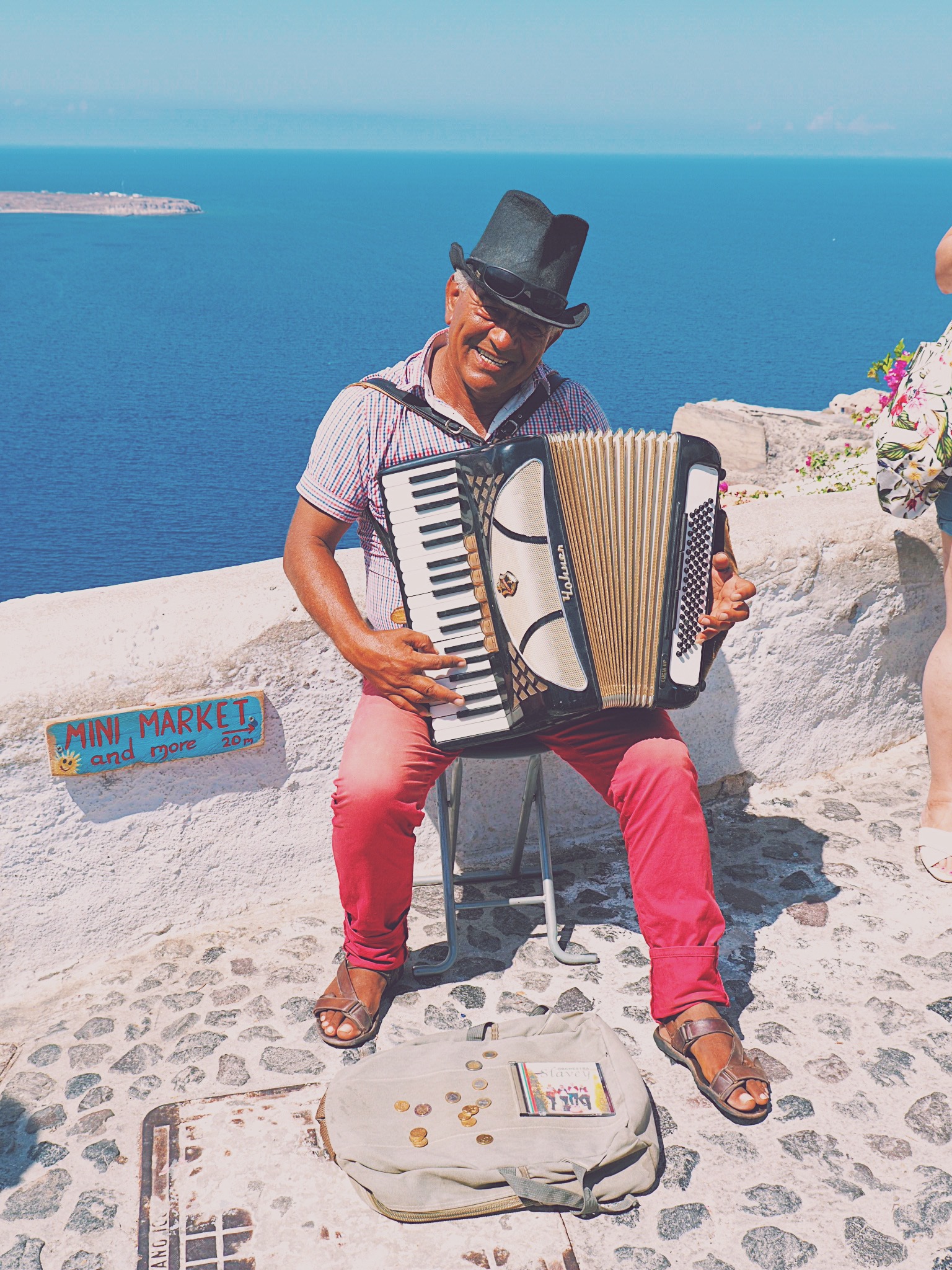 2018 08-25%2010.47.10